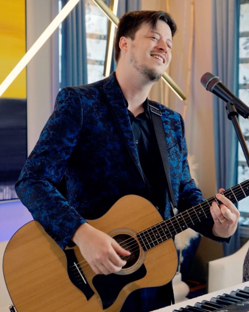 Jonathan Beatty, Virtual Faculty of Piano, Guitar, and Ukulele